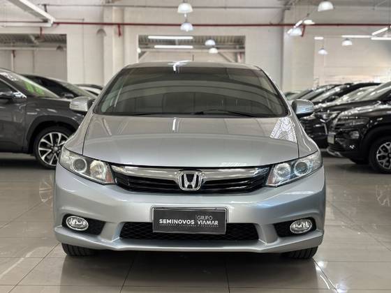 HONDA CIVIC 2.0 LXR 16V FLEX 4P AUTOMÁTICO HONDA CIVIC 2.0 LXR 16V FLEX 4P AUTOMÁTICO